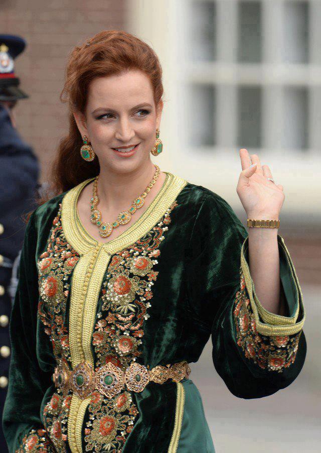 lalla-salma-en-caftan-su-Maroc.jpg